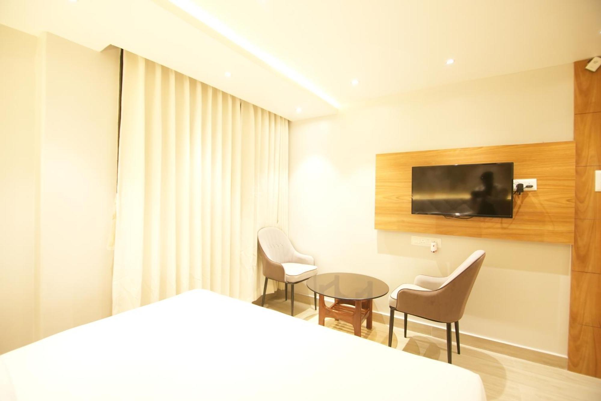 Hotel Dc Star 加尔各答 外观 照片