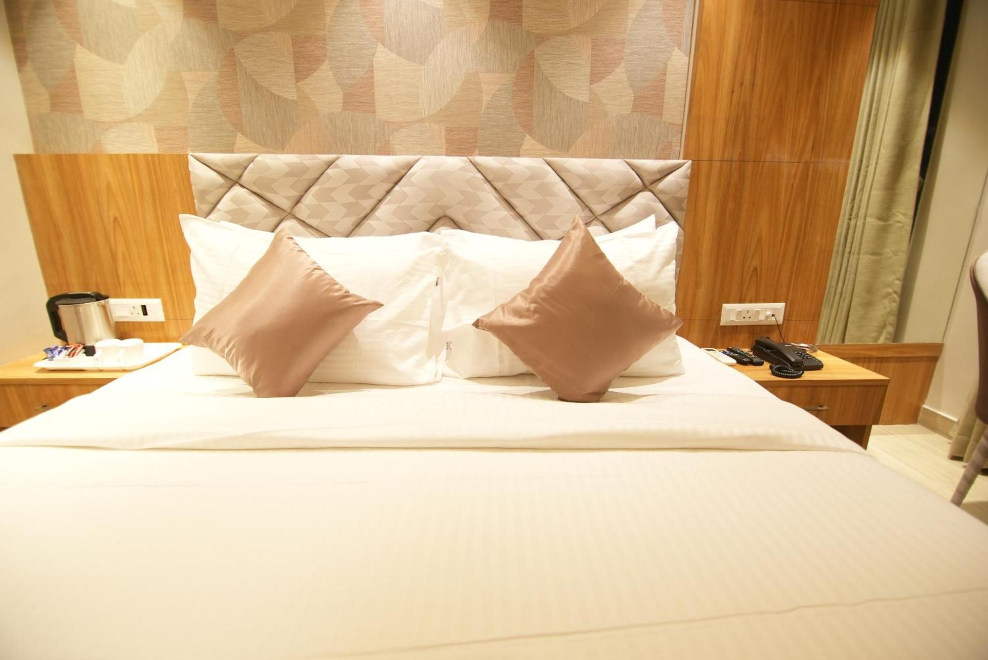 Hotel Dc Star 加尔各答 外观 照片